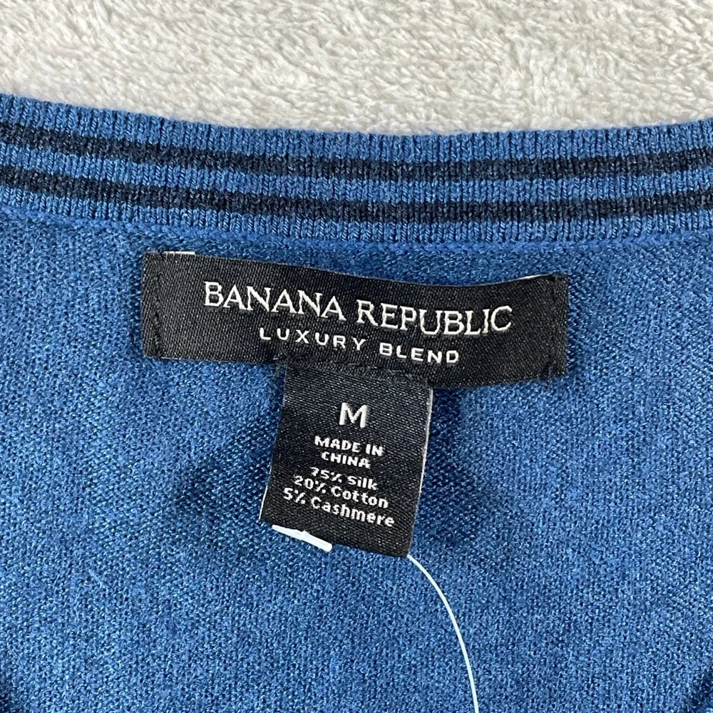 Banana Republic Sweater Mens Medium Blue Luxury Blend Silk Cashmere V Neck